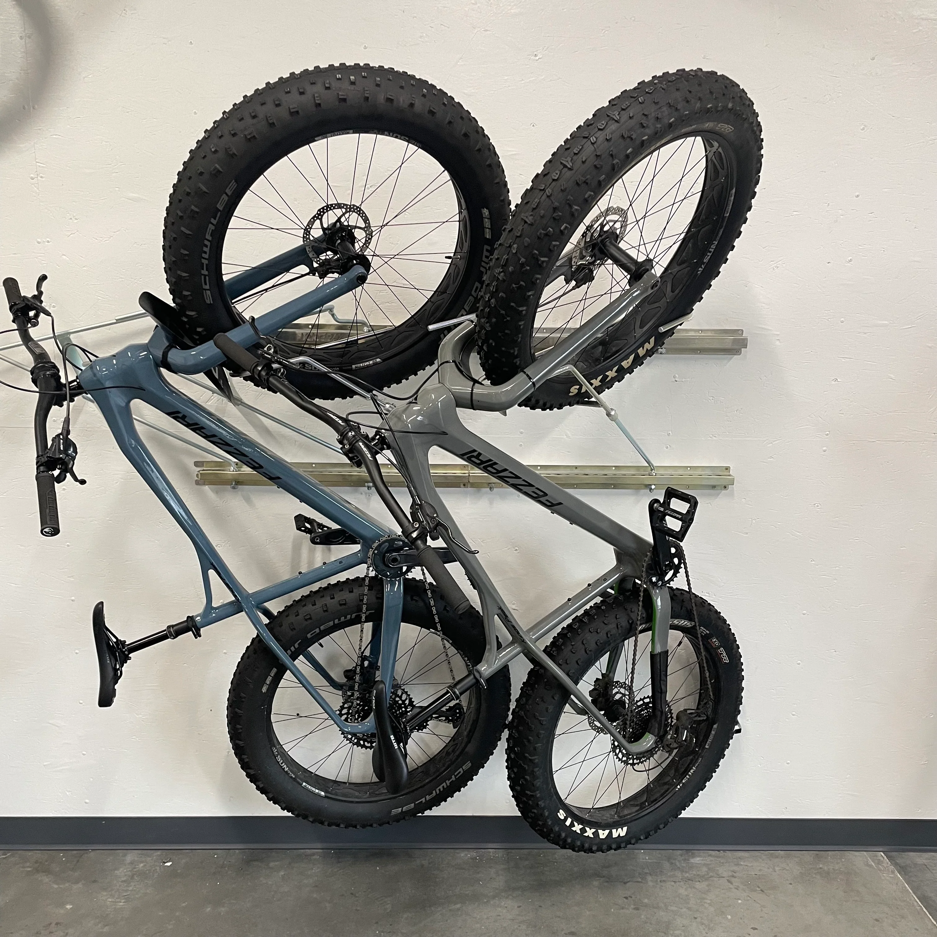 Fat Tire Tilt & Pivot Garage Bike Rack - Image 5